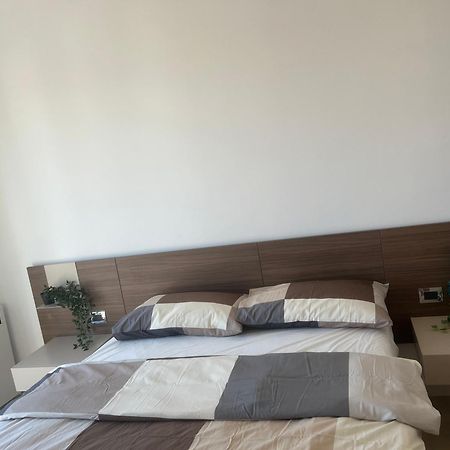 Happy House Apartment Milan Luaran gambar